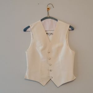 Cream Equestrian Saddleseat Vest Size 6